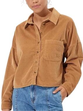 American Eagle Outfitters Corduroy Button-Up Light Jacket in Camel